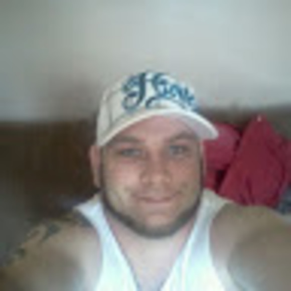 Meet your Posher, Chris - Picture 1 of 1